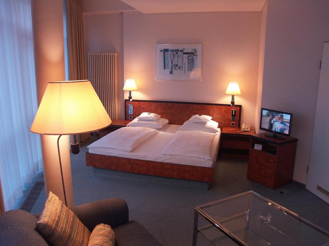 Hotel Arkadia Friedrichsdorf Εξωτερικό φωτογραφία